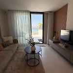 Luxury Beachfront Villa With Private Pool By Leo Apartments